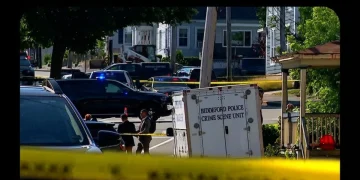 Maine: ucciso in sparatoria con agenti ICE, attesa indagine FBI