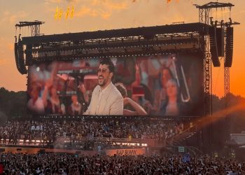 Bad Bunny conquista Milano: il concerto è una festa della cultura portoricana