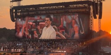 Bad Bunny conquista Milano: il concerto è una festa della cultura portoricana