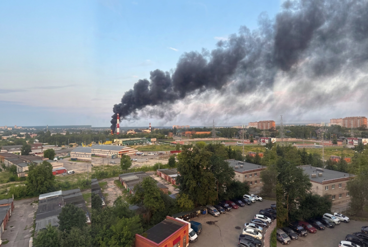 Grossa colonna di fumo nero si alza sopra la città. Attacco droni a Mosca: centinaia di velivoli lanciati da Kiev