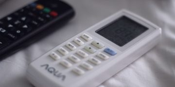 iluminoto-remote-control-4806496_1280.jpg