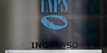 Assegno unico, l'Inps: "Può frenare il lavoro delle madri". Bonus nido e smart working più efficaci