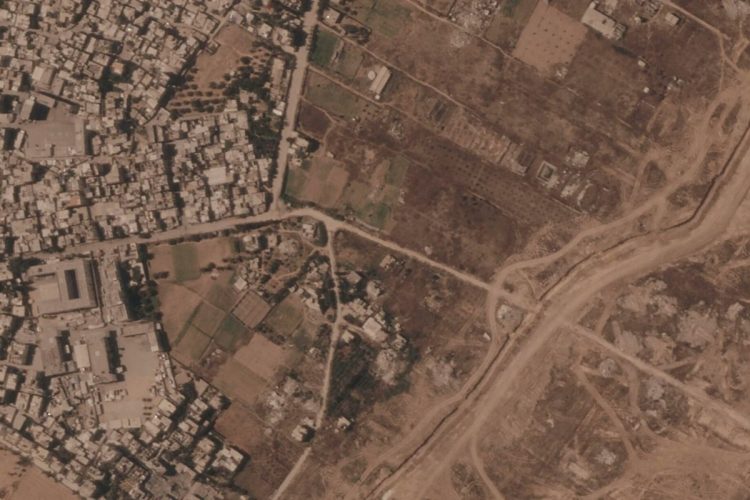Il muro che sta ridisegnando Gaza: la barriera costruita da Israele cambia la geografia della guerra