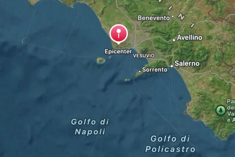 Mappa sisma Golfo Napoli, epicentro segnalato magnitudo 4.28