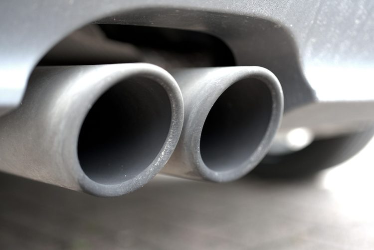 webandi-exhaust-3538388_1280.jpg