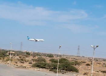 Yemen attacco all'aeroporto di Sanaa