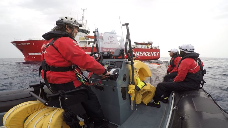 20250330103025_Emergency_la_commozione_del_driver_rhib_Le_grida_di_aiuto_dei_bambini_sono_indimenticabili_