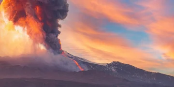 Aeroporto di Catania, possibile chiusura fino al 17 agosto per via dell'Etna