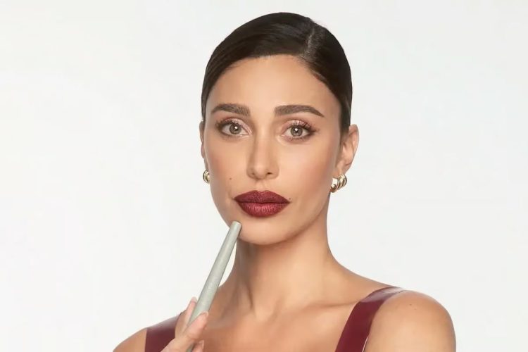Belen: "Così ho superato panico e depressione con yoga e respirazione