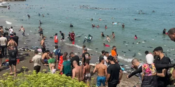 Ceuta, video fake sui social alimentano le partenze