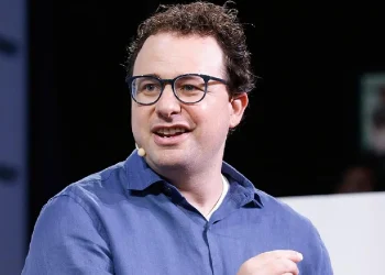 Ricavi: Anthropic supera OpenAI mentre si avvicinano le quotazioni