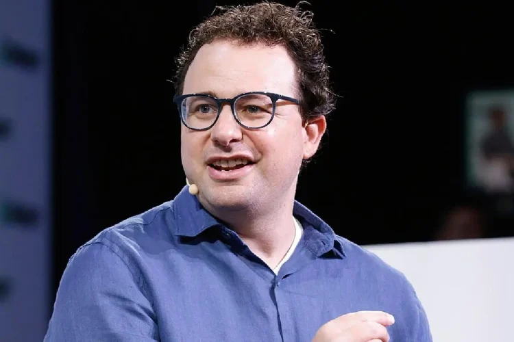 Ricavi: Anthropic supera OpenAI mentre si avvicinano le quotazioni