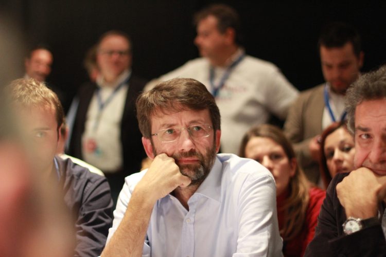 Dario Franceschini: "Mi è stato diagnosticato il morbo di Parkinson nel novembre del 2020"