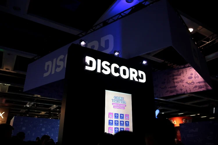 Discord, stop alle dirette dopo la morte di una tredicenne