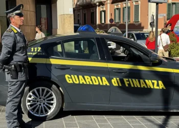 Guardia di Finanza blocco