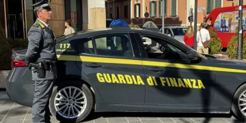 Guardia di Finanza blocco