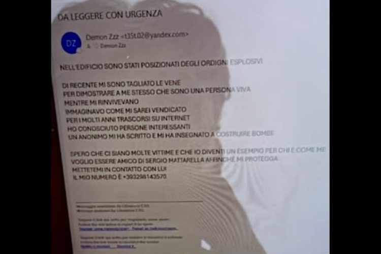 Il testo dell’e-mail fatta recapitare ai centri commerciali