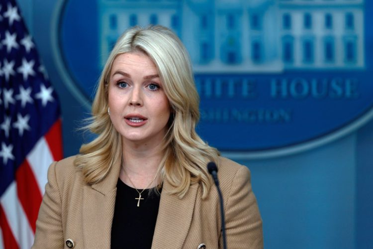 Karoline Leavitt, la portavoce della Casa Bianca sotto la presidenza Trump