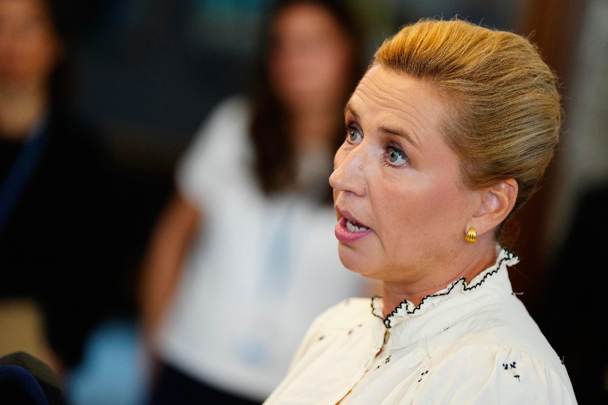 Danimarca, Frederiksen: “Pronti a chiudere le frontiere se ripartono i flussi migratori”