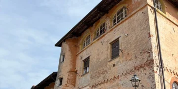 Saluzzo, detenuto della Sacra Corona Unita aggredisce la vicecomandante in carcere
