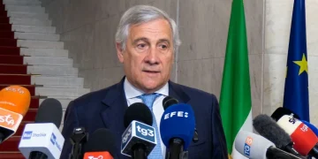 Schengen, Tajani: "Con la Spagna lo stop fino al 15 agosto, rischio terrorismo"