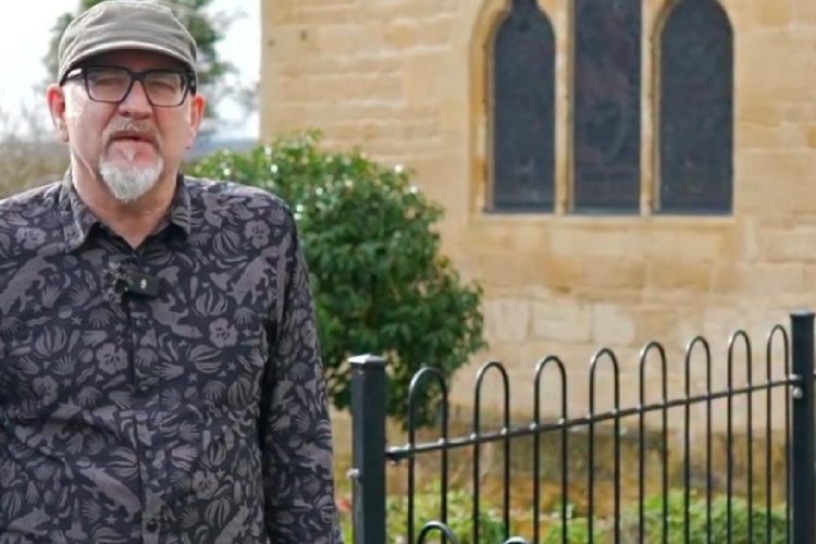Trasformano una chiesa di 160 anni fa in un business - nella foto, Geoff Bolan