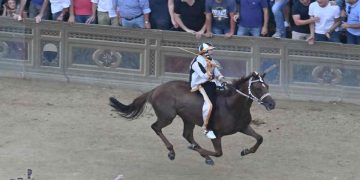 Una foto dell'edizione 2024 del Palio di Siena