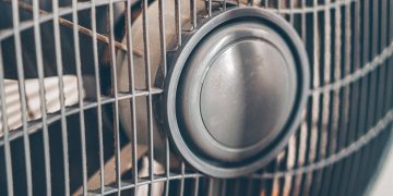 antonio_cansino-electric-fan-5417887_1280.jpg