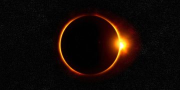 buddy_nath-solar-eclipse-1482921_1280.jpg