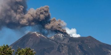 Etna, voli bloccati a Catania: cosa fare se il viaggio salta