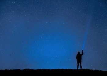 felix-mittermeier-night-shot-2180474_1280.jpg