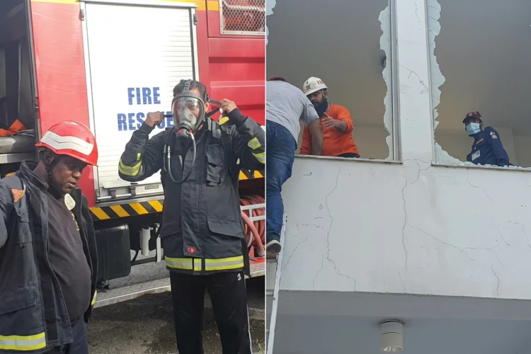Vigili del fuoco pakistani soccorrono dopo un incendio in un ospedale di Islamabad.