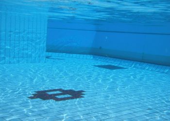 Vicenza, 19enne morto in piscina durante una gara di apnea: tre indagati