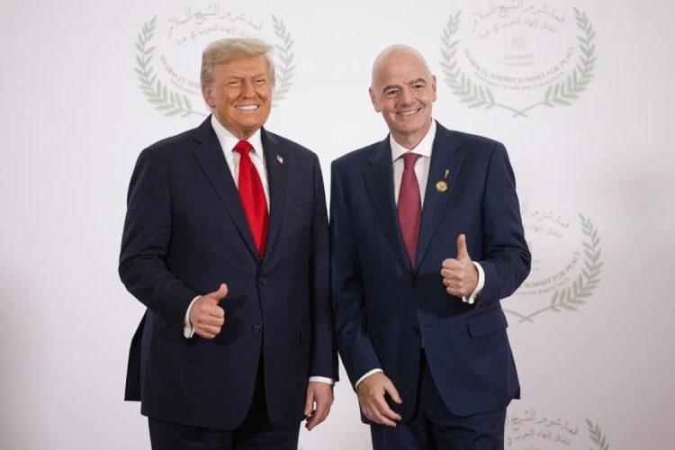 Fifa, media Usa: “Infantino ha chiesto aiuto a Trump per restare presidente”. La Fifa smentisce