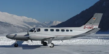 Un velivolo charter è caduto vicino a un sito radar remoto nell'Alaska occidentale