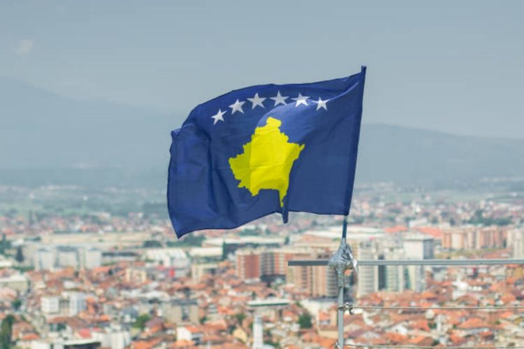Thaci condannato a 25 anni per crimini di guerra: l'ex presidente Kosovo era "a conoscenza