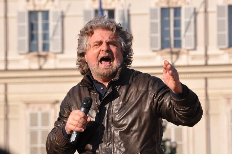 Grillo da Fedez il 21 settembre, prima la stoccata a Conte su WhatsApp