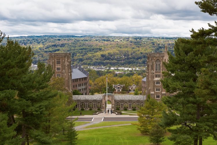 Cornell, il procuratore riapre le indagini sul presunto stupro di gruppo di una studentessa