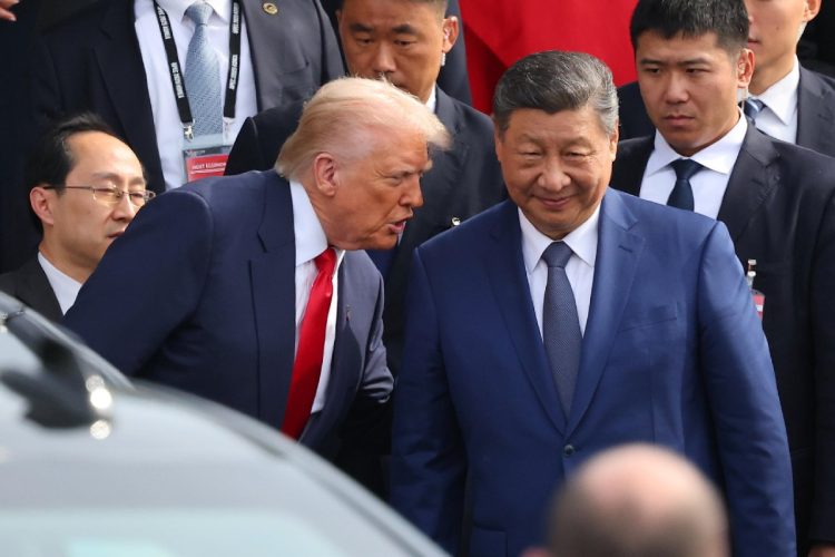 Trump e Xi Jinping si incontrano alla Casa Bianca: dazi, Taiwan e tecnologia sul tavolo