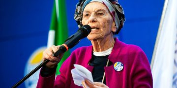 Ricovero d'urgenza di Emma Bonino a Roma: trasportata al Santo Spirito in codice rosso