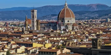 Femminicidio Lorena Isceri: Firenze si prepara alla protesta dopo la convocazione della sindaca