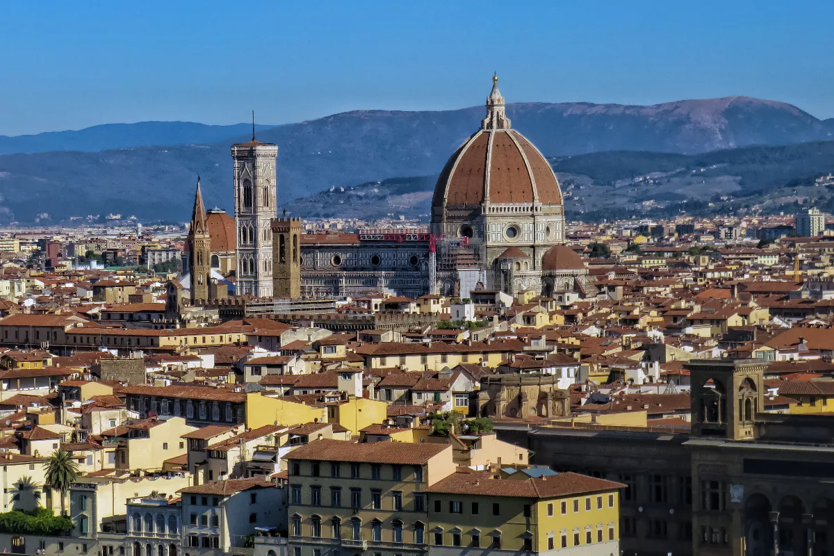 Femminicidio Lorena Isceri: Firenze si prepara alla protesta dopo la convocazione della sindaca