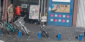 Giappone, nubifragio nel Tokai: ordine di evacuazione per 2,65 milioni di persone
