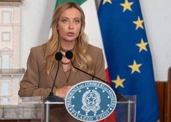 "Io sono Giorgia Meloni", la premier registra la sua voce come marchio Ue