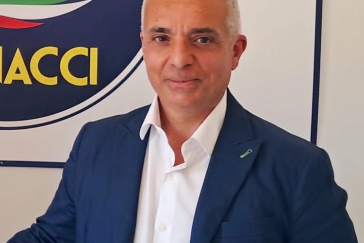 Sforzini espulso da Futuro Nazionale: “Nel partito nostalgie del ventennio e pulsioni antisemite”