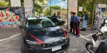 Insegnante accoltellata a Roma