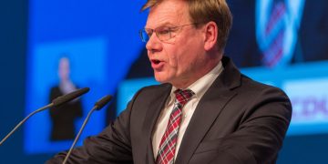 Germania: Mosca non ci intimidisce, pronti a reagire ma canali aperti