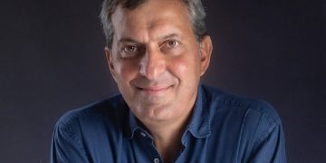 Mario Calabresi verso la candidatura a sindaco di Milano si dimette dagli incarichi in Chora Media