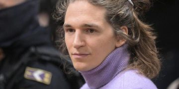 Ridotta condanna per Maja T stessi reati di Ilaria Salis