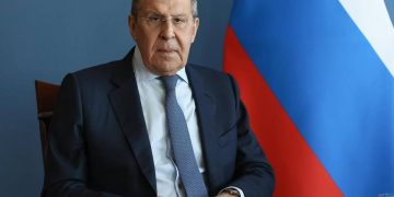 La Russia colpisce Kiev con i missili: almeno due morti, Lavrov apre ai negoziati senza tregua